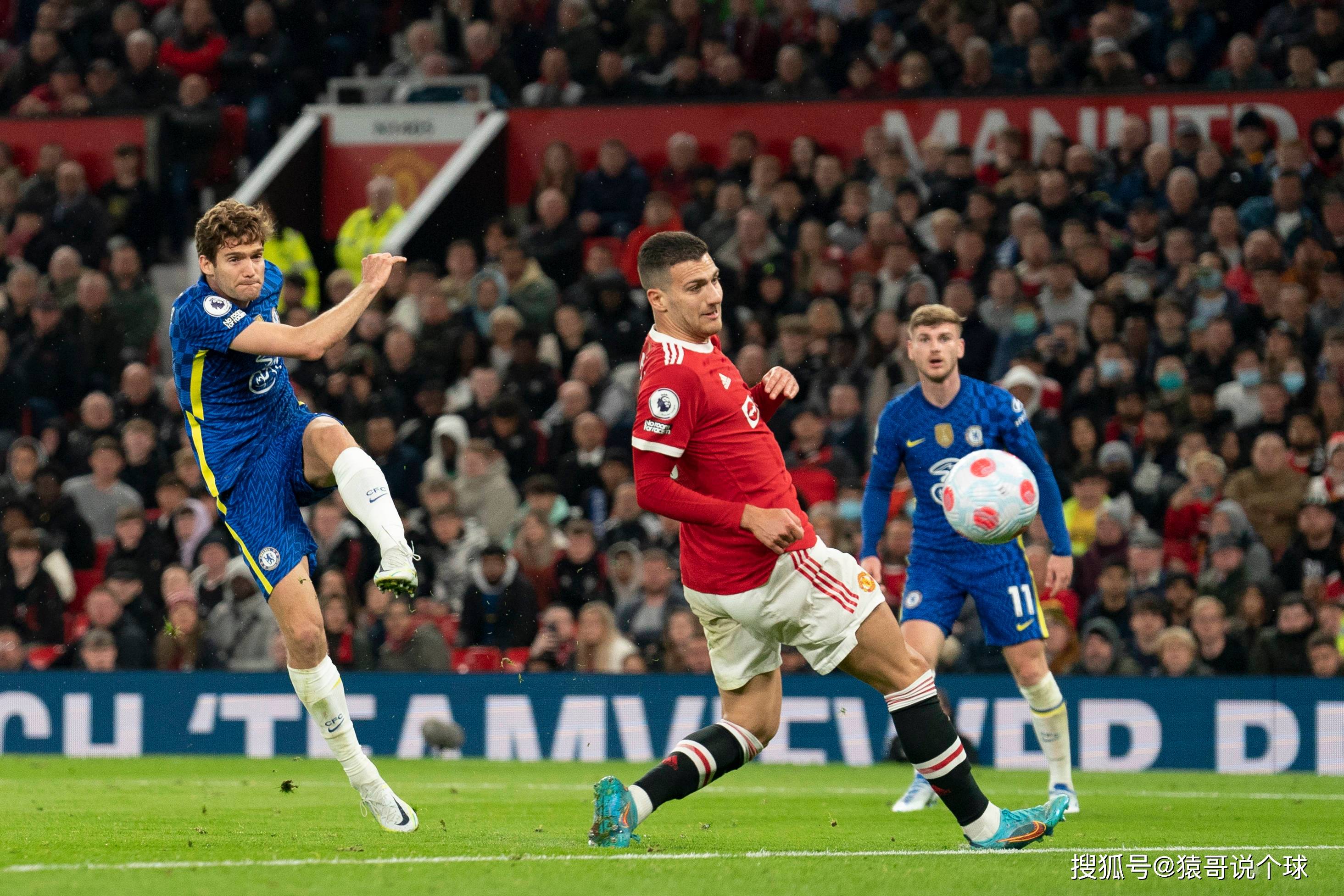 关于曼城主场大胜狼队,领先优势扩大至八分!的信息 关于曼城主场大胜狼队,领先优势扩大至八分!的信息