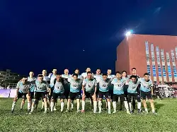 亚洲足球赛场上的明星选手,尽展风采的简单介绍 亚洲足球赛场上的明星选手,尽展风采的简单介绍