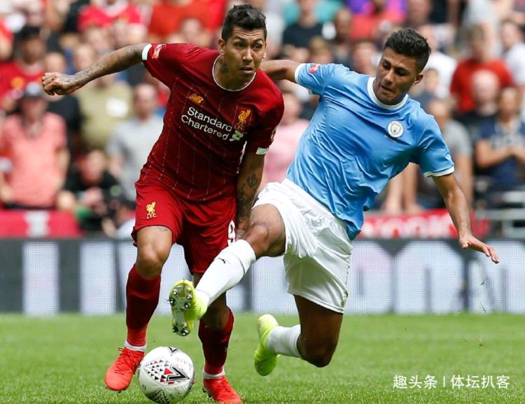 移动端游戏-斯特林梅开二度，曼城击败对手成功保持不败的简单介绍