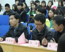 凤凰娱乐下载-双方交战打一语文用语